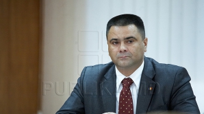 Vitalie Marinuţa, despre Armata Naţională, care asistă la un război politic LIVE TEXT Fabrika