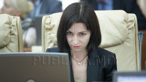 Maia Sandu explică apariţia pe Internet a testelor la BAC şi îi roagă pe elevi: Lăsaţi telefoanele acasă!