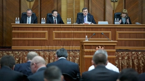 VEZI AICI Declaraţia Parlamentului privind situaţia din Transnistria DOC