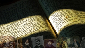 "Politicienii interpretează evenimente istorice în loc să soluţioneze probleme. Aşa obţin mai multe voturi"