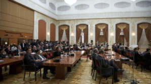 "Comuniştii i-au pus la încercare pe guvernanţi, pentru a le testa rezistenţa" 