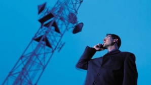 Telefonia fixă, în scădere. Telefonia mobilă îi ia locul, cu vânzări de 800.000.000 de lei de la începutul anului