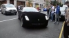 Haine pentru... maşini. Un miliardar din Londra şi-a îmbrăcat Ferrari-ul în catifea 