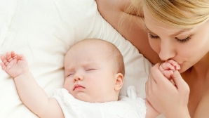 Ce trebuie să facă o mamă pentru a stimula inteligenţa copilului