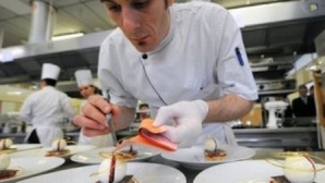 Bucătăria franceză, zguduită de un scandal. Ce SECRETE murdare a dezvăluit un bucătar-şef