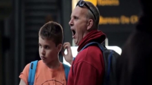 Invenţie anti-somn. A apărut automatul de cafea care detectează căscatul 