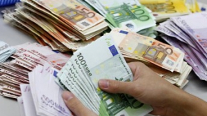 Euro a atins cel mai înalt nivel din acest an. Cum motivează experţii ascensiunea