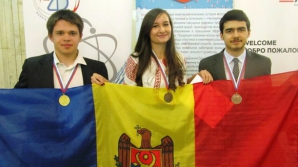 AUR şi BRONZ pentru elevii moldoveni, la Olimpiada Internaţională de Chimie