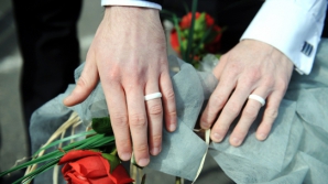 Parlamentul britanic a adoptat proiectul de lege privind căsătoriile între persoane de acelaşi sex 
