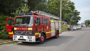 (VIDEO/FOTO) Mai mulţi şoferi, amendaţi pentru că nu au acordat prioritate în trafic pompierilor