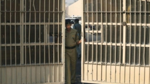 Şase indieni au fost condamnaţi la închisoare pe viaţă pentru că au violat o turistă 