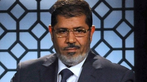 Mesaj pentru susţinătorii lui Mohamed Mursi: "Preşedintele demis al Egiptului este ţinut într-un loc sigur "