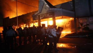 (VIDEO) Revoltă într-o închisoare. Cel puţin cinci persoane au murit, iar 150 de deţinuţi au EVADAT