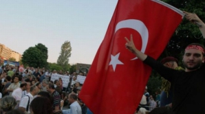 Accesul în parcul Gezi din Istanbul a fost interzis, la trei ore de la redeschiderea acestuia 