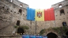 Campania "Eu sunt Moldova": Publika TV a arborat drapele uriaşe în cinci localităţi din ţară (VIDEO)
