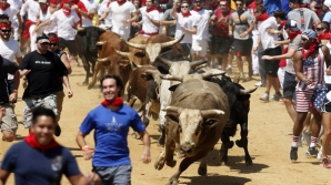 "O adevărată nebunie"! În SUA a fost organizată, în premieră, o cursă cu tauri (VIDEO)