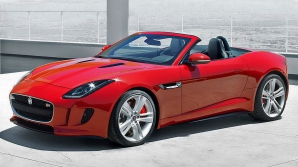 Nimeni nu se aştepta la una ca asta! Una dintre cele opt maşini Jaguar F-Type din Belgia s-a făcut scrum (FOTO)