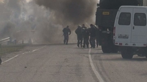 Aplicaţii militare în stânga Nistrului. Pe câmpul de luptă au fost scoase mai multe tancuri şi unităţi de artilerie antiaeriană