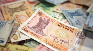 Angajaţii Agenţiei de Transplant şi cei ai Agenţiei Medicamentului ar putea primi salarii mai mari