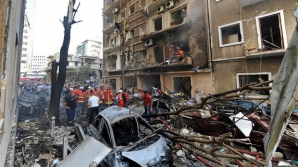 Explozie puternică la Beirut: Un om a murit, iar câteva clădiri şi zeci de maşini au fost avariate