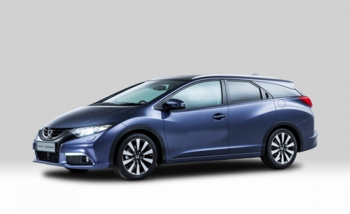 Honda a publicat primele imagini şi informaţii oficiale cu privire la noul Civic Tourer