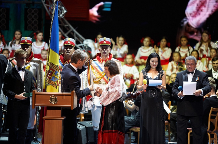 Ceremonia de înmânare a Premiilor Naţionale ÎN IMAGINI FOTO. Vezi cele mai emoţionante momente