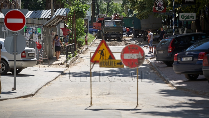 Circulaţie INTERZISĂ pe strada Riga din Chişinău