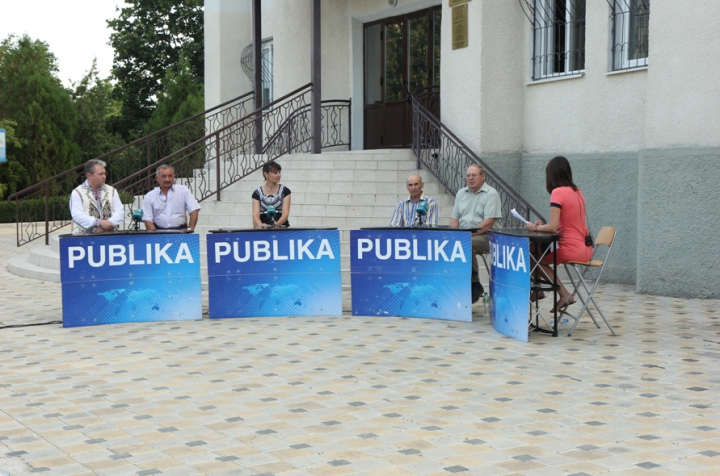 Campania Publika TV "Eu sunt Moldova" a ajuns astăzi în satul Varniţa: Vom avea o ţară prosperă şi independentă