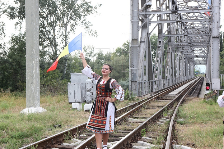 Campania Eu sunt Moldova a ajuns la Ungheni. "Dragostea de ţară trebuie să o manifeste toţi moldovenii" (VIDEO. FOTO)