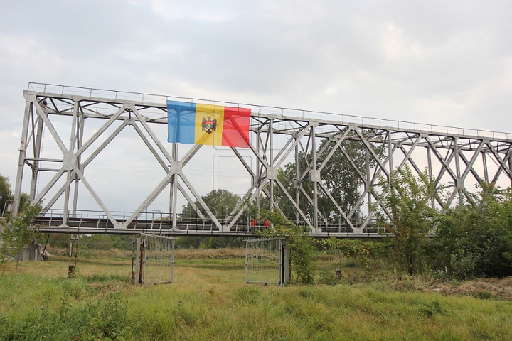 Campania Eu sunt Moldova a ajuns la Ungheni. "Dragostea de ţară trebuie să o manifeste toţi moldovenii" (VIDEO. FOTO)