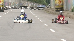 Pilotul Eugen Muntean şi-a apărat titlul de campion al Moldovei la karting (VIDEO)