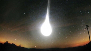 O minge de foc, de 20 de ori mai luminoasă decât Luna, a apărut pe cer (VIDEO)