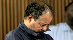 Răpitorul din Cleveland, care a ţinut ostatice trei femei, s-a spânzurat în închisoare 