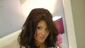 (VIDEO) Victoria Lungu în acelaşi pat cu Jucătoru: E nebunie totală