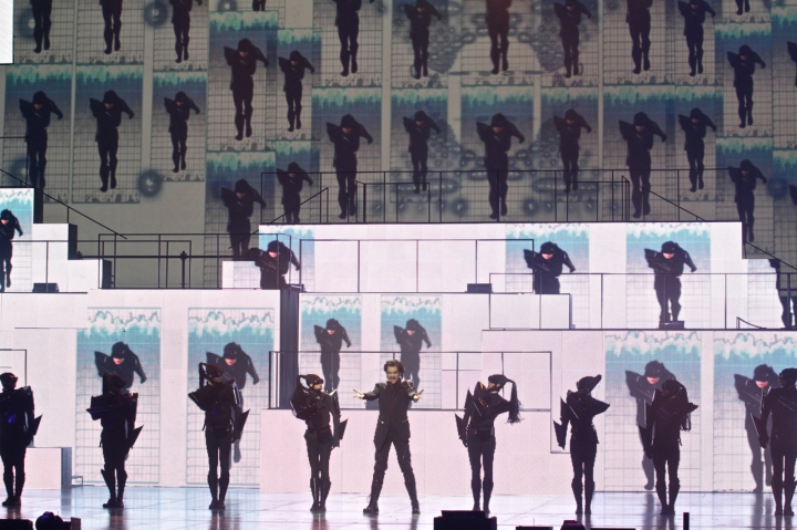 Concert de amploare la Chişinău, cu unul dintre cei mai complecşi şi iubiţi artişti din Rusia - Filipp KIRKOROV