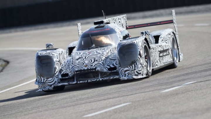 După 16 ani de absenţă, Porsche revine în WEC cu un nou bolid LMP1