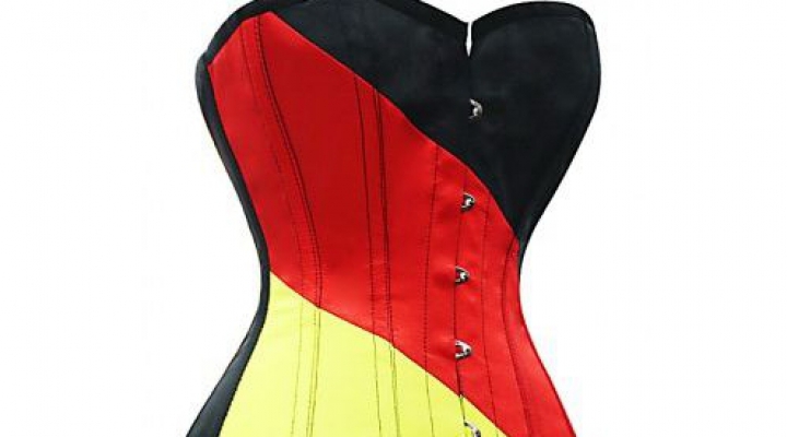 Bărbaţi în corset de damă sau purtând scutece. Metodele bizare prin care nemţii trec graniţa cu averile din Elveţia