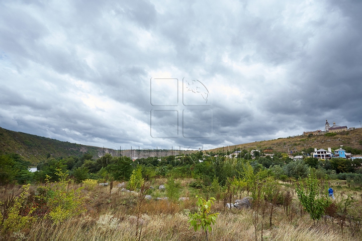 O pensiune agroturistică este construită ILEGAL în inima rezervaţiei naturale Orheiul Vechi (VIDEO/FOTO)