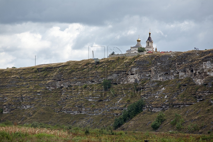 O pensiune agroturistică este construită ILEGAL în inima rezervaţiei naturale Orheiul Vechi (VIDEO/FOTO)