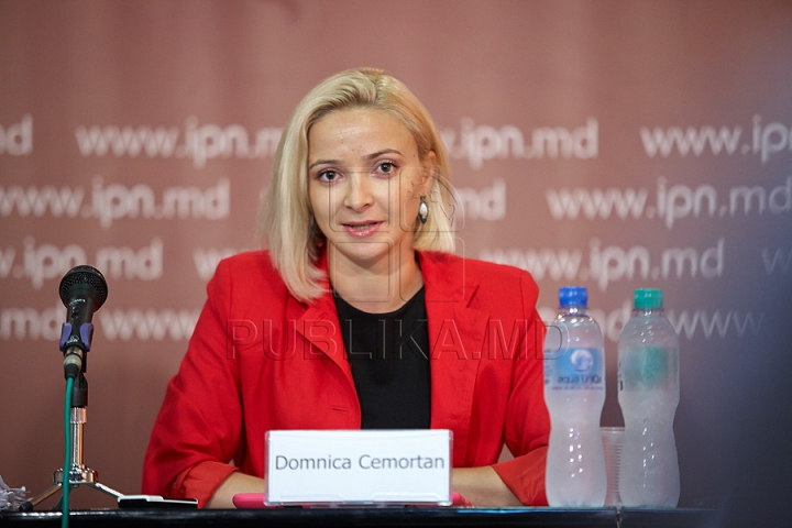 Domnica Cemortan, apariţie neaşteptată în faţa jurnaliştilor: Mi-aţi distrus viaţa! (VIDEO)