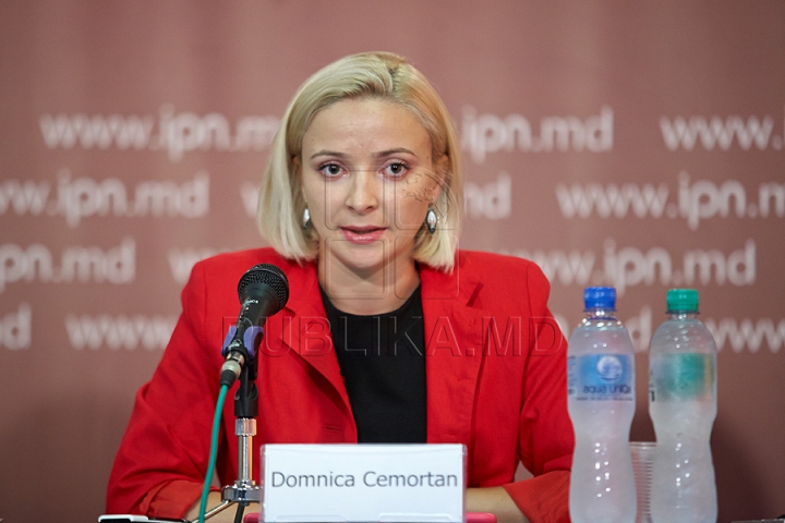 Domnica Cemortan, apariţie neaşteptată în faţa jurnaliştilor: Mi-aţi distrus viaţa! (VIDEO)