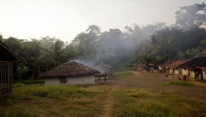 Ţara distrusă de bombe care vrea să concureze cu marile paradisuri turistice ale lumii 