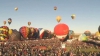 (VIDEO) Cerul, împânzit de baloane colorate. Sute de entuziaşti participă la festivalul internaţional