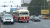 (VIDEO) Cel mai vechi troleibuz care a circulat vreodată pe străzile Chişinăului a reintrat pe linie. "L-am văzut în filme"