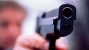 Angajaţi ai unei bănci din Paris, luaţi ostatici de un bărbat înarmat