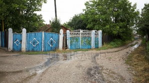 (VIDEO) Piesa care îţi dă fiori! Formaţia Akord cântă cu Anastasia Lazariuc despre dezastrul din satele Moldovei