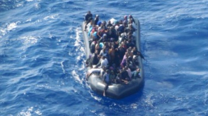 O barcă ce transporta 250 de migranţi din Africa a naufragiat 
