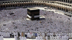 Cel mai mare pelerinaj din lume începe oficial astăzi. Evenimentul aduce profit de miliarde Arabiei Saudite