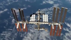 NASA, cea mai afectată de închiderea executivului SUA. Doi astronauţi se plictisesc în spaţiu (VIDEO)