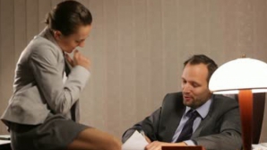 Firma cu afaceri de 1,4 miliarde de euro şi doar cinci angajaţi, dintre care patru sunt directori 